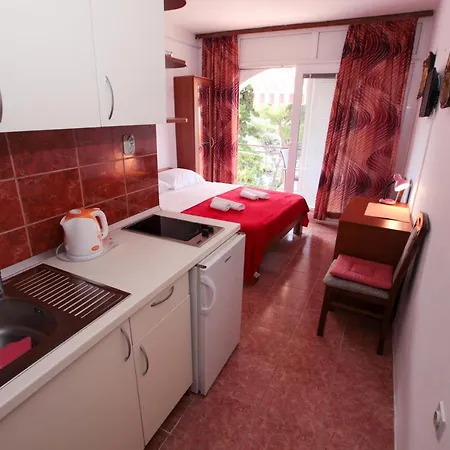 Guest house Rosika Podaca